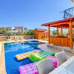 Elma Villa Kusadası