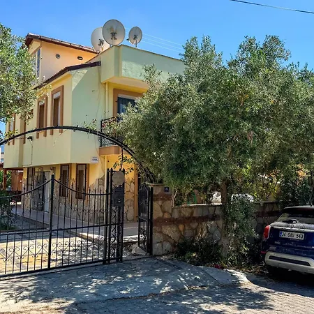 Βίλα Elma Κουσάντασι