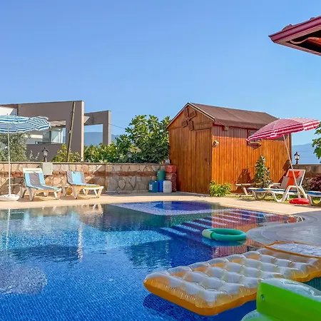 Elma * Kuşadası