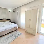 Elma * Kusadası